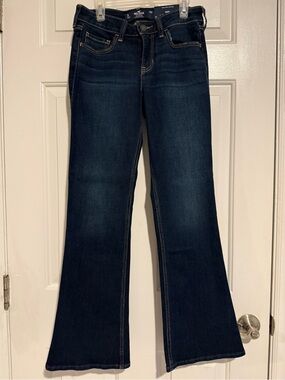 Hollister low-rise boot cut Jeans
